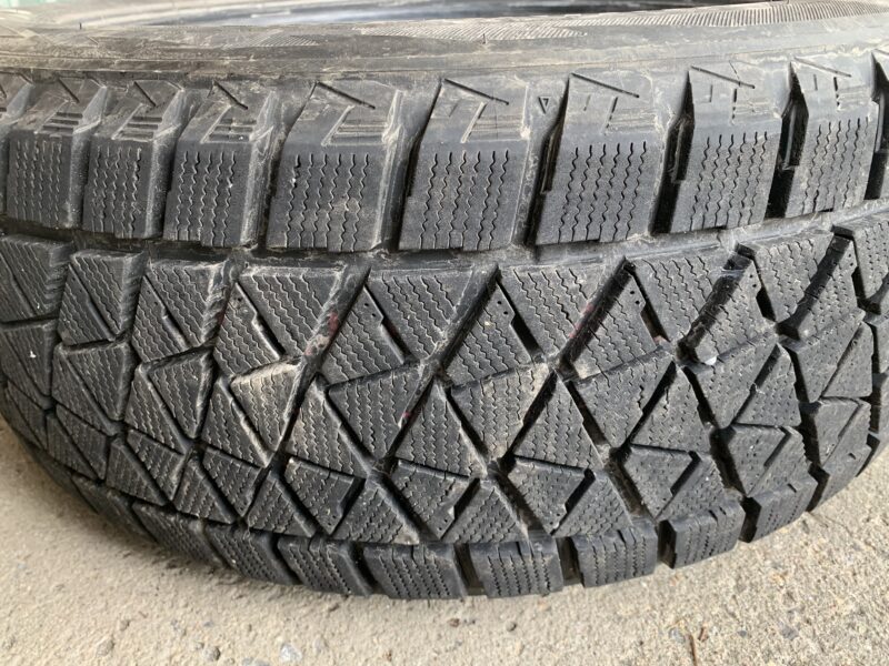 【帮车友转发】2022 bridge stone winter tires 255/50R 19