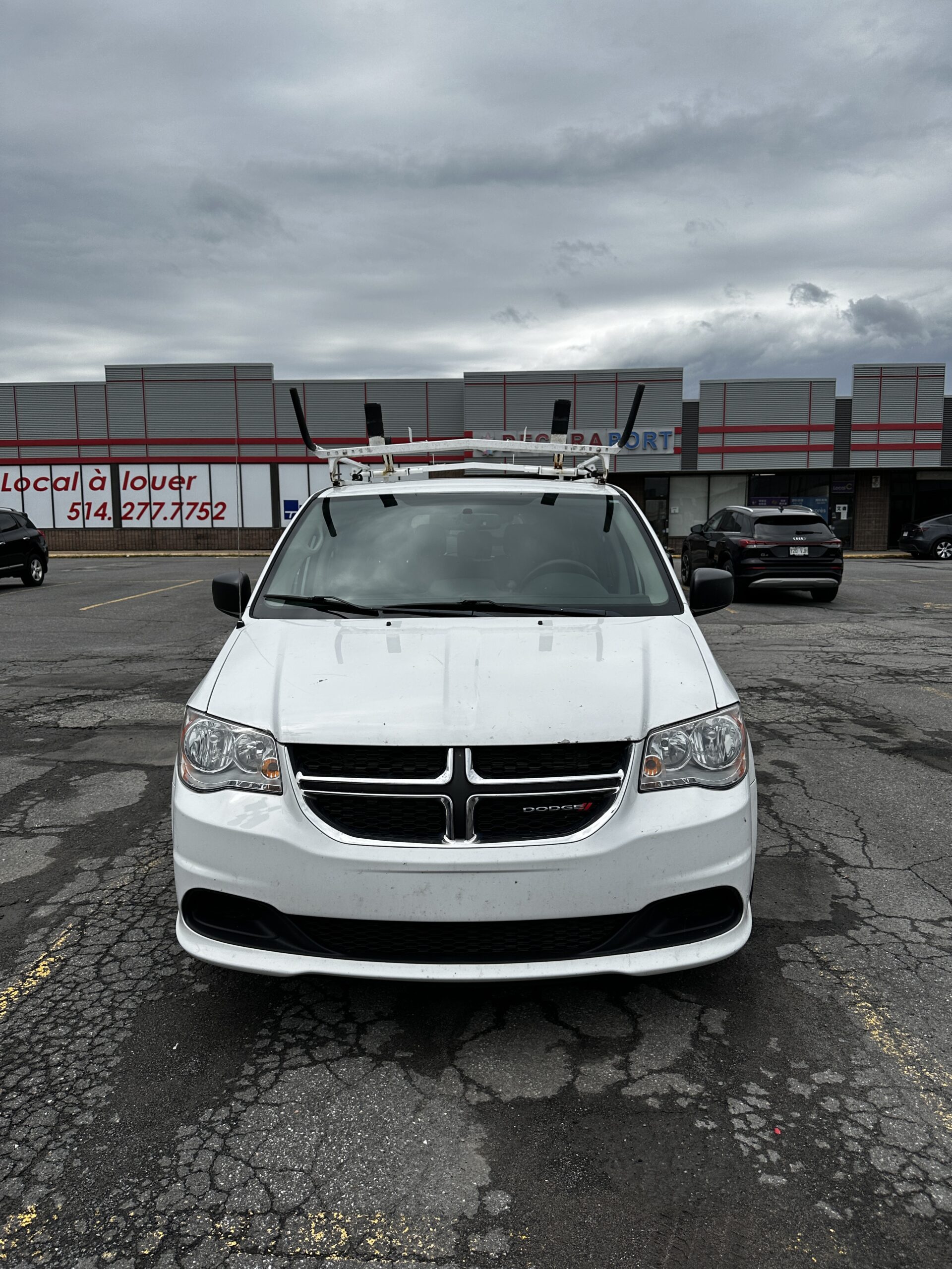 【帮车友转发】2016 Dodge Grand Caravan