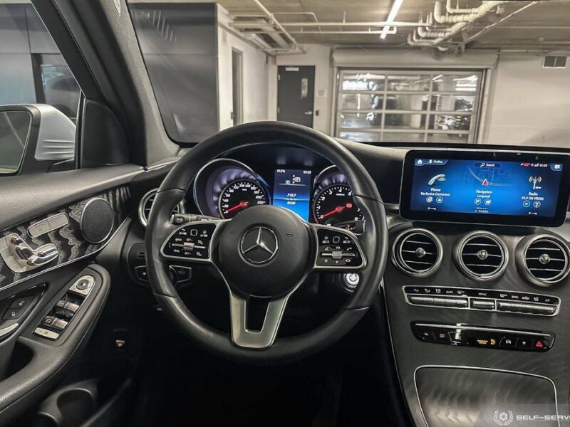 【九十脉推荐】无事故、低里程、极高性价比！2022 Mercedes-Benz GLC300，Premium Package 售价：$41,996（低于市场平均交易价格：18%）