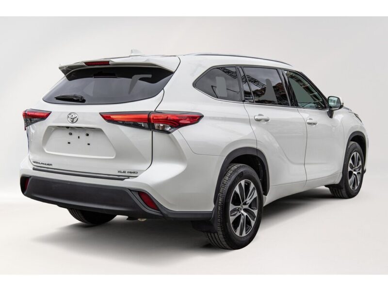 【九十脉推荐】一手车主、无事故，高性价比！2020 Toyota Highlander XLE，4驱，7座，售价：$ 39,435（低于市场平均交易价格：11%,）